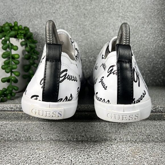Guess Women's Low Top Sneakers White Faux Patent Leather Los Angeles 8.5 - Picture 5 of 10